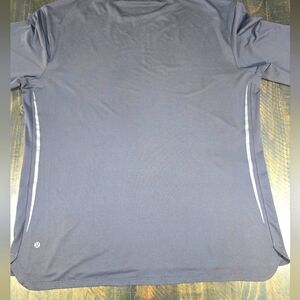 Lululemon long sleeve shirt
